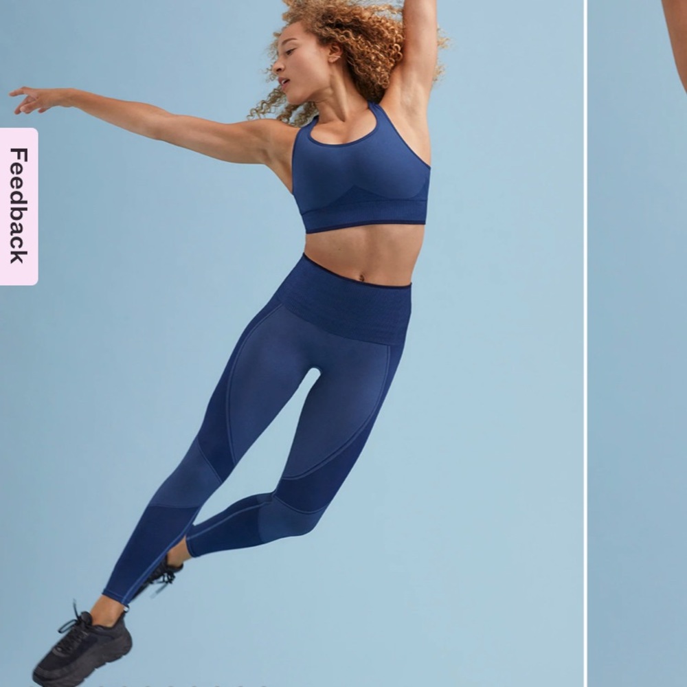 ThirdLove Flex Seamless Compression Leggings
Sz medium NWT blue
